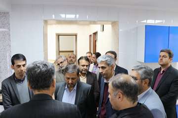 بازدید استاندار از آزمایشگاه مرجع سلامت دانشگاه 98.11.12 